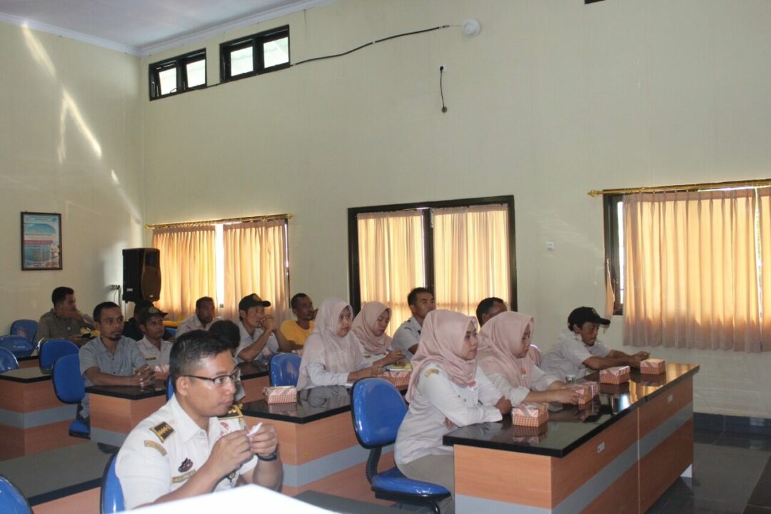 Sosialisasi P4GN dan Test Urine di UPT Stasiun Karantina Pertanian Kelas I Sumbawa Besar