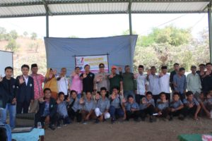 Antisipasi Narkoba, KKN UIN Mataram Undang BNNK Sumbawa Sampaikan Sosialisasi P4GN di Desa Tarusa Kecamatan Buer