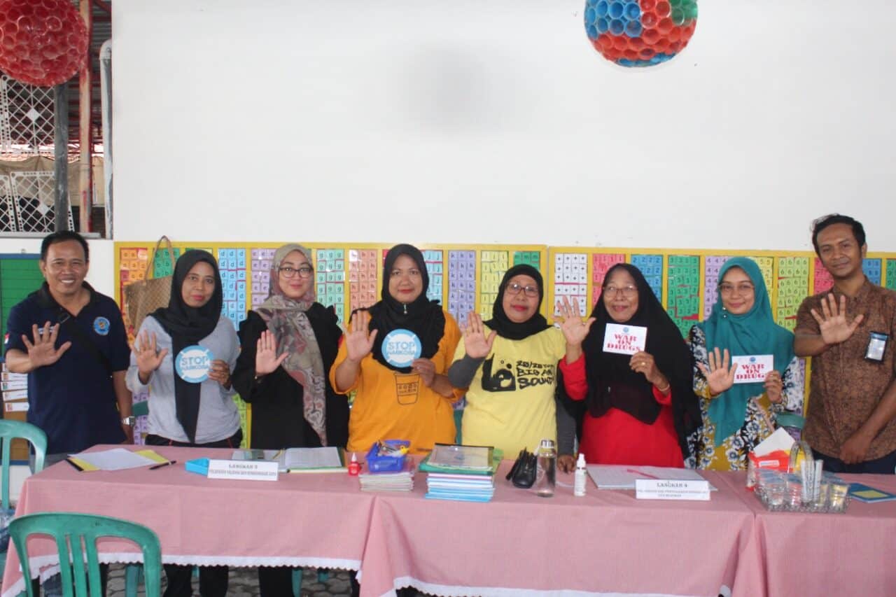 Tekan Prevalensi Penyalahgunaan Narkoba, BNNK Sumbawa Hadir pada Kegiatan Posyandu Tekan Prevalensi Penyalahgunaan Narkoba, BNNK Sumbawa Hadir pada Kegiatan Posyandu