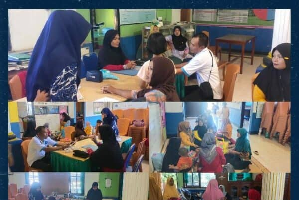 POSYANDU BERSINAR DI DESA MOYO MEKAR POSYANDU BERSINAR DI DESA MOYO MEKAR